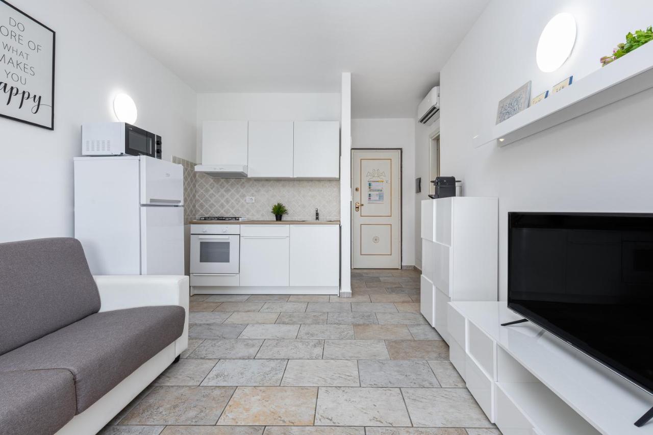 Casa Vacanze Lo Squalo أولبيا المظهر الخارجي الصورة