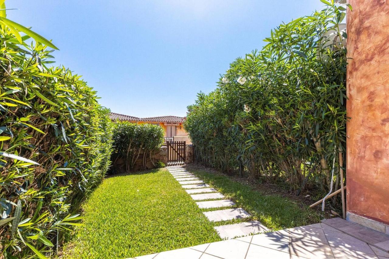 Casa Vacanze Lo Squalo أولبيا المظهر الخارجي الصورة